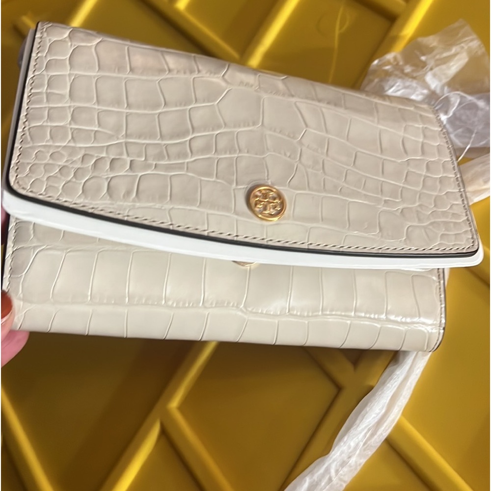 NWT Tory Burch Robinson Croc Embossed LEATHER removable chain/leather Strap NEW